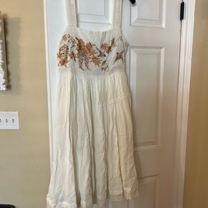 ASOS Bird Embroidered dress with lace edges and straps. Size 8US